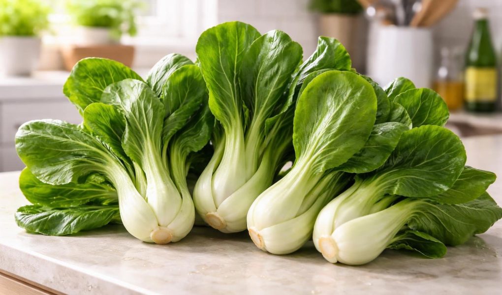 pak-choi-plan-cuisine-ustensiles-flous